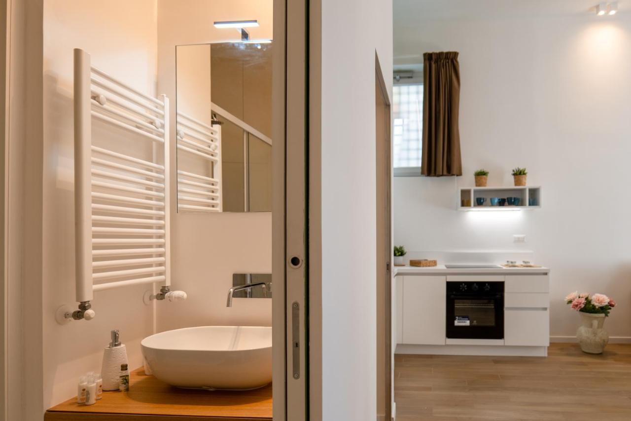 살레르노 Relais Palazzo Olimpia - Corso Vittorio Emanuele 아파트 외부 사진