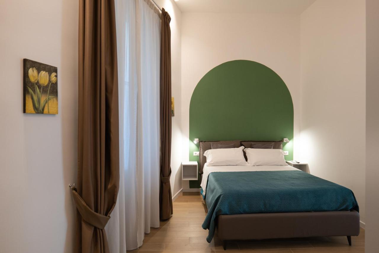 살레르노 Relais Palazzo Olimpia - Corso Vittorio Emanuele 아파트 외부 사진