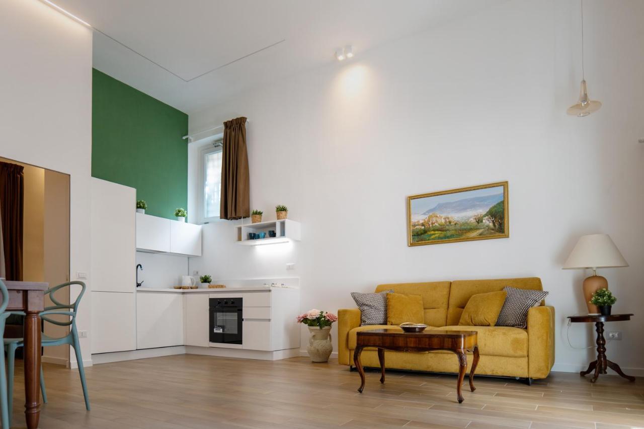 살레르노 Relais Palazzo Olimpia - Corso Vittorio Emanuele 아파트 외부 사진