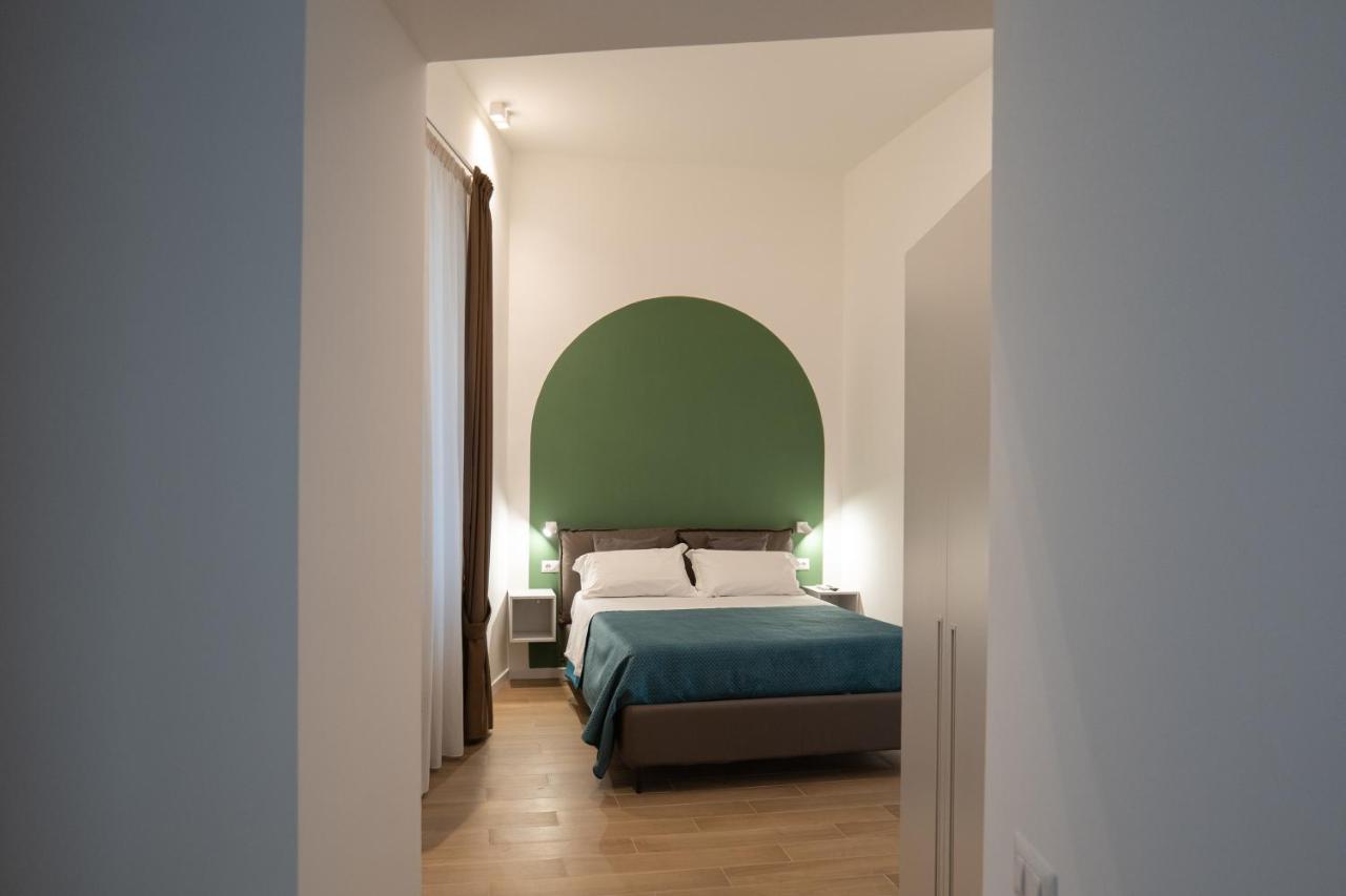 살레르노 Relais Palazzo Olimpia - Corso Vittorio Emanuele 아파트 외부 사진