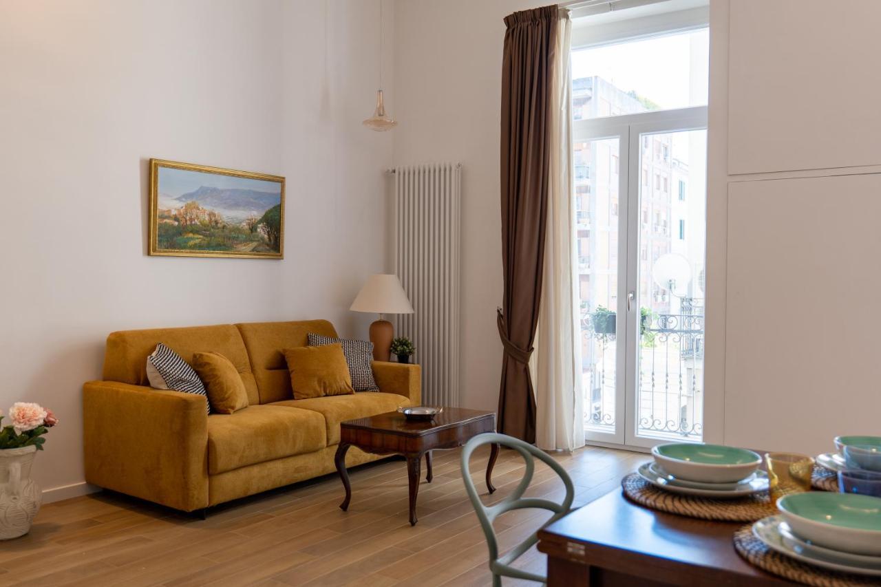 살레르노 Relais Palazzo Olimpia - Corso Vittorio Emanuele 아파트 외부 사진